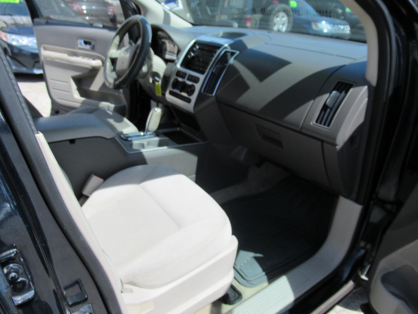2010 Black /Gray Ford Edge SEL FWD (2FMDK3JC0AB) with an 3.5L V6 DOHC 24V engine, 6-Speed Automatic transmission, located at 1511 North Shepherd Dr., Houston, TX, 77008, (281) 657-1221, 29.798361, -95.412560 - 2010 FORD EDGE SELVIN: 2FMDK3JC0ABB520854 DOOR WAGON-SPORT UTILITY3.5L V6 F DOHC 24VGASOLINEFRONT WHEEL DRIVE - Photo #13